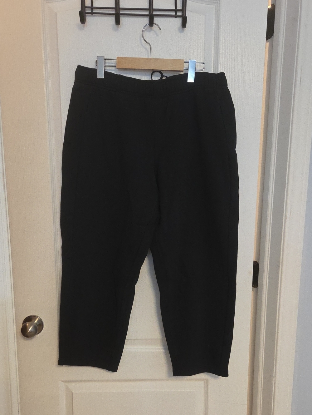 Lululemon Scuba Tappered Leg Jogger